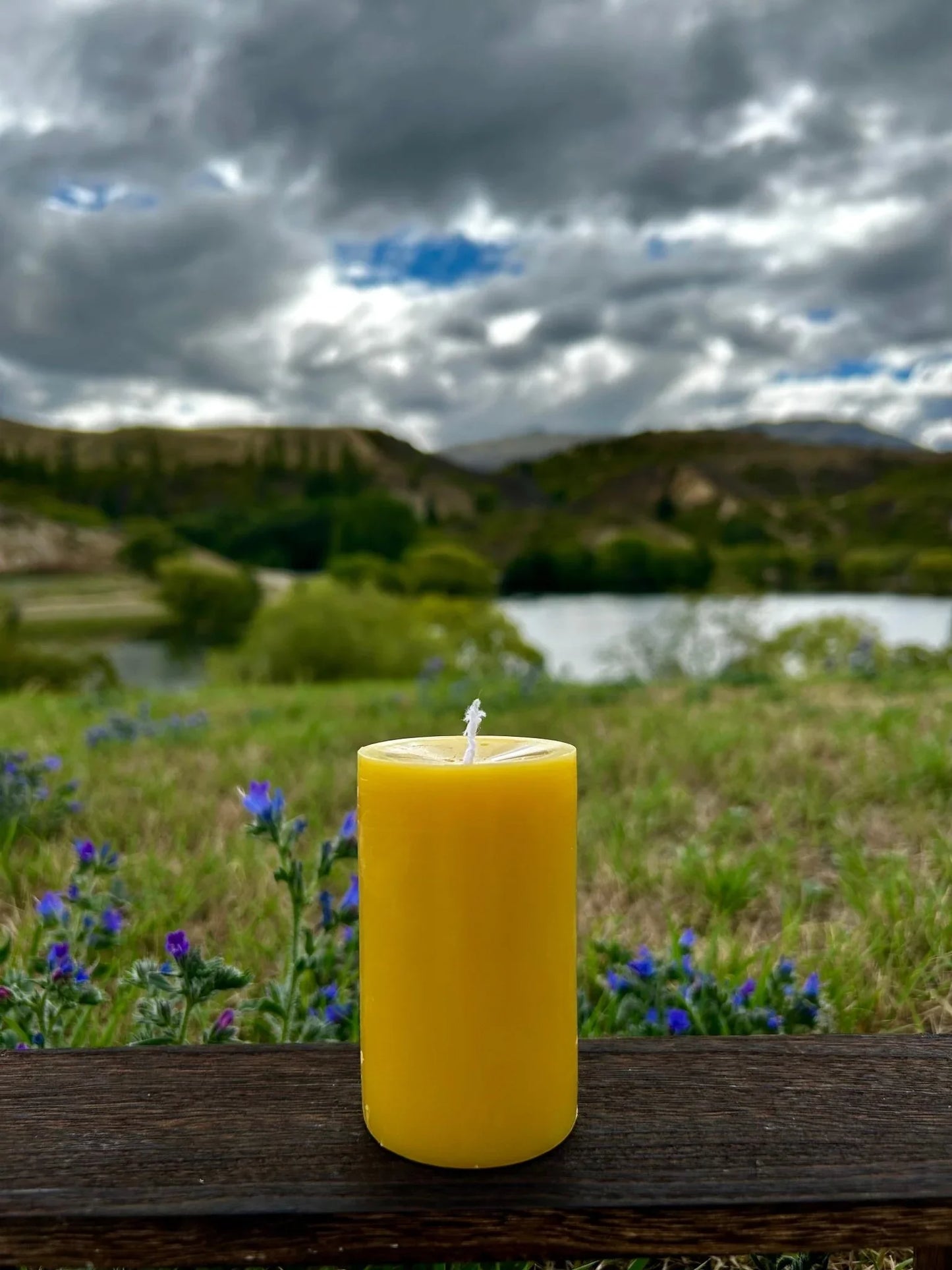Enhance your home with the Classic Pillar beeswax candle, a tall and elegant sculptural piece handcrafted from 100% pure, ethically sourced New Zealand beeswax. Designed to burn cleanly and slowly, it releases a naturally soft honey aroma with no added fragrances, dyes, or toxins.


Available in three sizes — Small, Medium, and Large — the Classic Pillar candle suits a variety of spaces and styling needs. Whether used as a subtle accent or a striking centrepiece, its fluted pillar design and warm golden glo