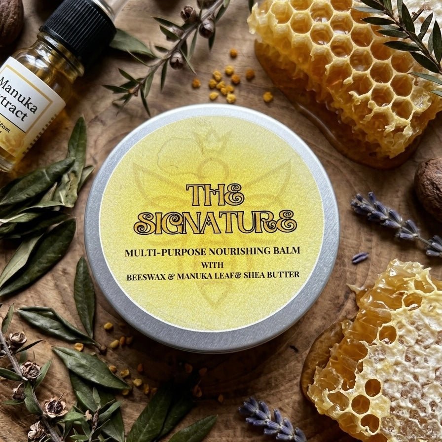 The Signature | Multi - Purpose Nourishing Balm (55g) - Queen B Candles NZ 
A versatile, high-performance balm handcrafted in Cromwell, NZ. Formulated with 100% natural ingredients, The Signature is your all-in-one solution for skin recovery and protection.